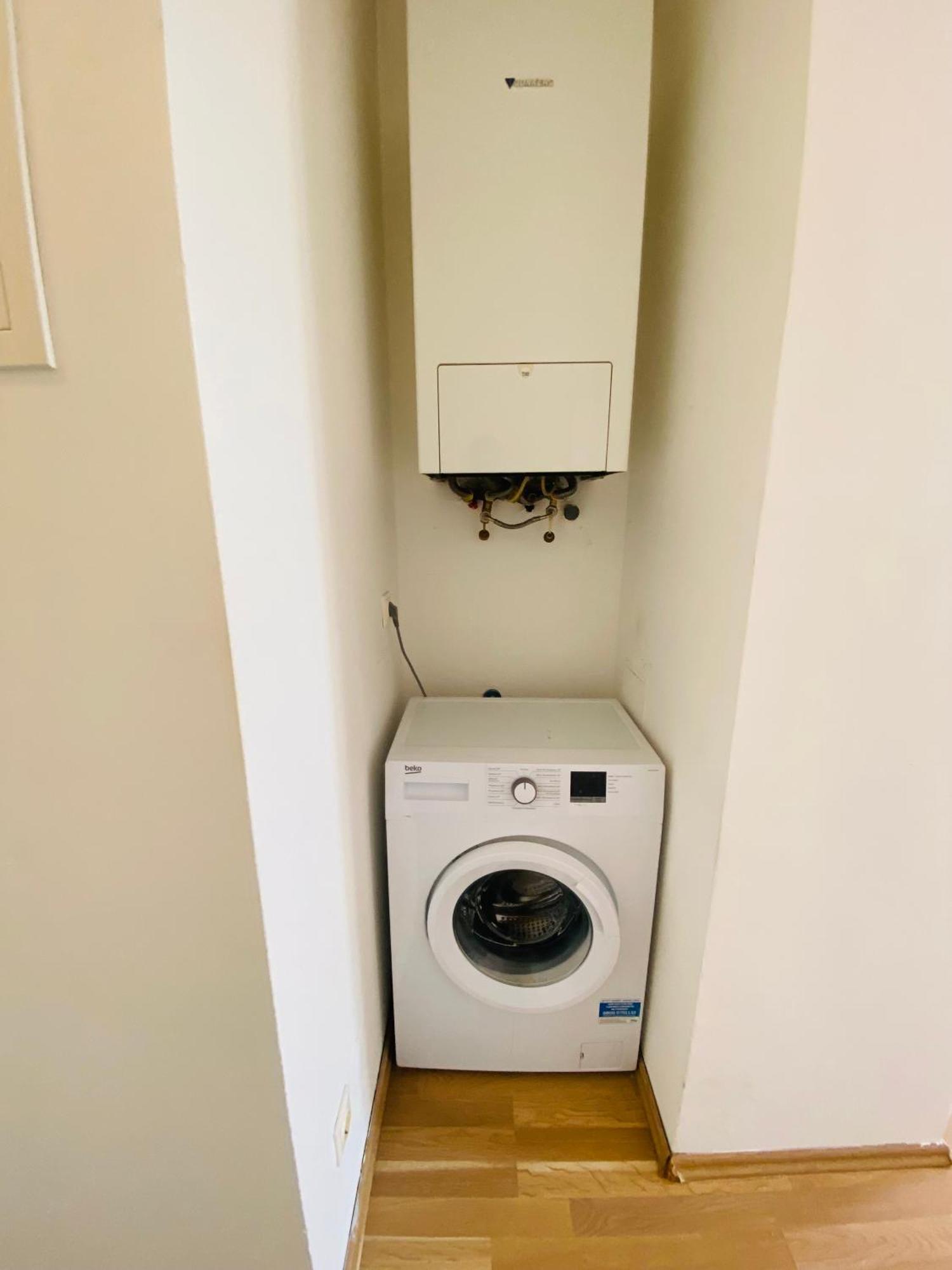 Neicapartmentgellergasse16 Viena